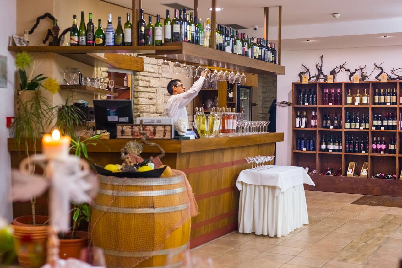 Hotel Merlot Opuzen  Luaran gambar