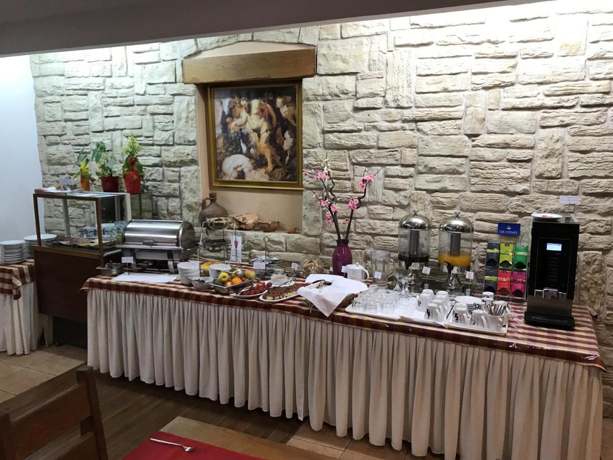 Hotel Merlot Opuzen  Luaran gambar